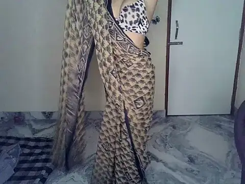 Snapshot of kritikadoll chatting on January 13, 2026, 9:57 am kritikadoll online show from January 13, 2026, 9:57 am