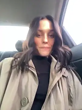 Snapshot of Mia_Mia_M chatting on April 17, 2026, 3:04 pm Mia Mia M online show from April 17, 2026, 3:04 pm