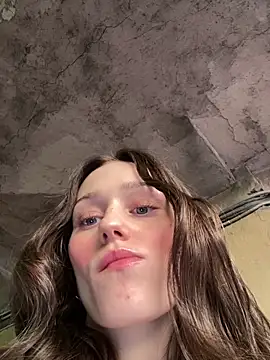 Snapshot of Mia_Mia_M chatting on March 27, 2026, 2:18 pm Mia Mia M online show from March 27, 2026, 2:18 pm