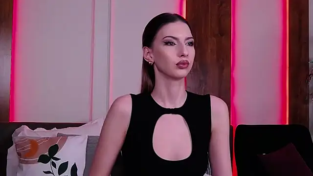 Snapshot of SkylerSpark chatting on November 27, 2025, 8:42 pm SkylerSpark online show from November 27, 2025, 8:42 pm