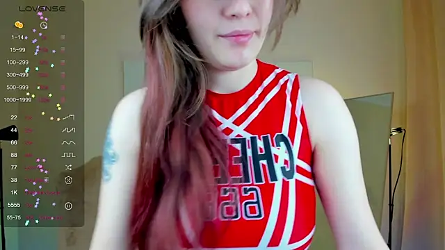 Snapshot of TrishaBerry chatting on January 29, 2025, 10:27 am TrishaBerry online show from January 29, 2025, 10:27 am