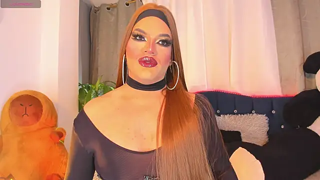 Snapshot of Missisabella_ chatting on July 15, 2026, 12:28 am Missisabella online show from July 15, 2026, 12:28 am