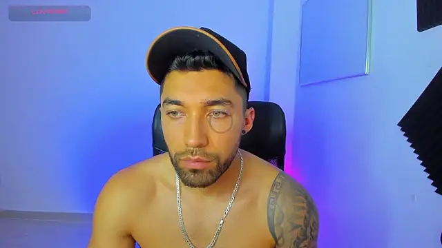 Snapshot of Sweet_and_caramel chatting on February 11, 2026, 8:47 am Sweet and caramel online show from February 11, 2026, 8:47 am