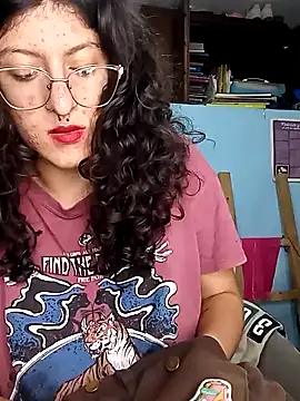 Snapshot of LoveElectra chatting on February 3, 2025, 3:09 am LoveElectra online show from February 3, 2025, 3:09 am