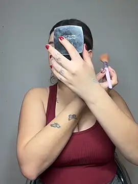 Snapshot of SaraBraun_ chatting on January 6, 2026, 6:23 pm SaraBraun online show from January 6, 2026, 6:23 pm