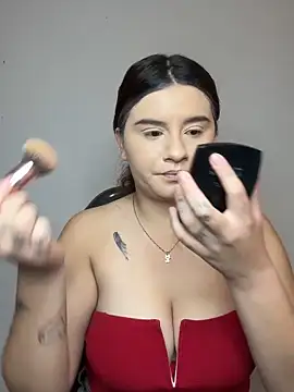 Snapshot of SaraBraun_ chatting on February 3, 2026, 5:29 pm SaraBraun online show from February 3, 2026, 5:29 pm