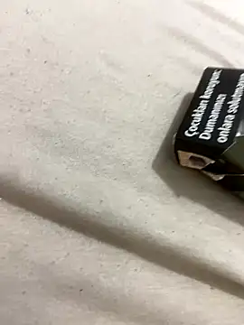 Snapshot of karkerkor chatting on December 15, 2025, 11:31 pm karkerkor online show from December 15, 2025, 11:31 pm