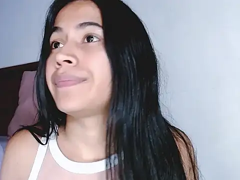 brihanna lena online show from April 28, 2026, 6:07 am