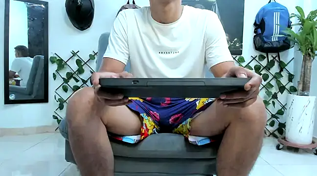 boss of cash online show from December 12, 2024, 3:43 am