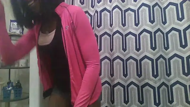 LuckiXCX online show from February 11, 2025, 11:12 pm