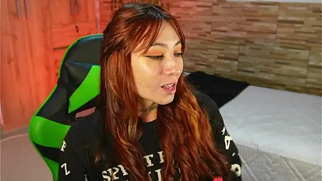 Snapshot of Michell_Wallker chatting on February 27, 2026, 6:30 pm Michell Wallker online show from February 27, 2026, 6:30 pm