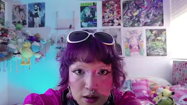 Snapshot of lady_noize chatting on May 8, 2026, 9:40 pm lady noize online show from May 8, 2026, 9:40 pm