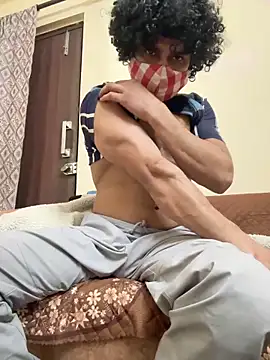 Snapshot of thesexymask chatting on December 23, 2024, 3:55 pm thesexymask online show from December 23, 2024, 3:55 pm