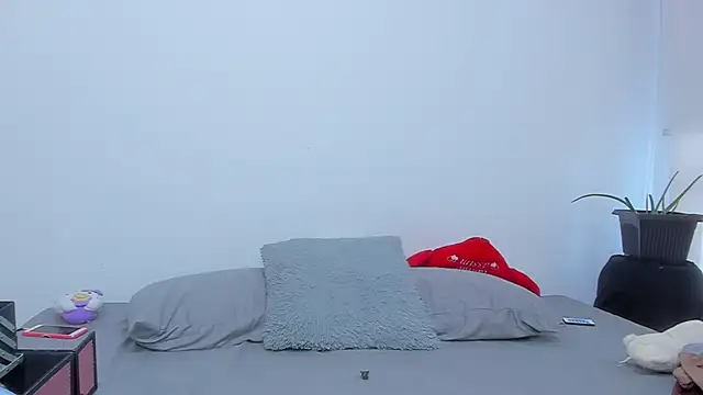 Liah ferrer online show from December 24, 2024, 9:33 pm