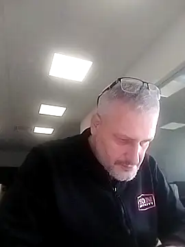 Husoban online show from November 15, 2025, 5:22 am