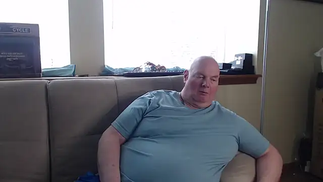 harley99574 online show from April 23, 2026, 4:08 pm