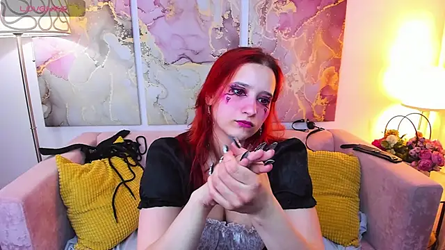 RachelPirce online show from February 7, 2025, 8:22 am