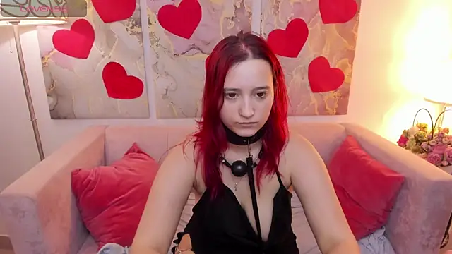 RachelPirce online show from February 19, 2025, 1:39 pm