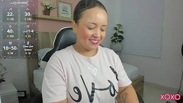 Snapshot of linda_rios_ chatting on January 11, 2026, 2:40 am linda rios online show from January 11, 2026, 2:40 am