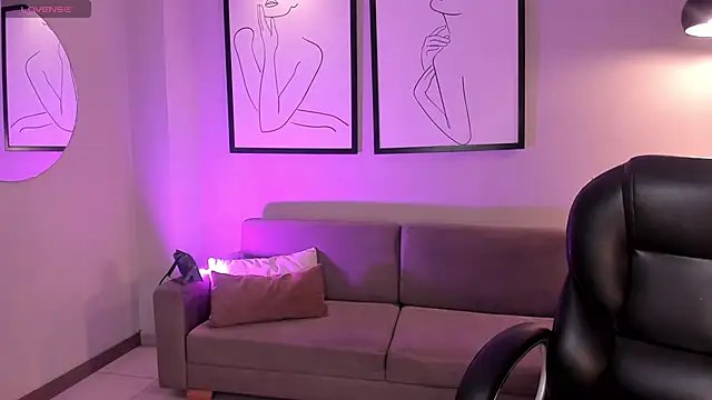 Snapshot of BellaCarteer_ chatting on November 5, 2025, 1:03 pm BellaCarteer online show from November 5, 2025, 1:03 pm