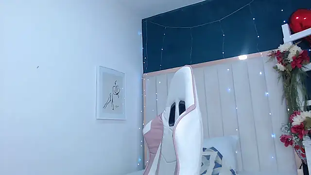 Snapshot of africa_holmes chatting on March 6, 2025, 1:48 am africa holmes online show from March 6, 2025, 1:48 am