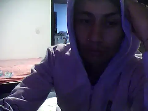 Snapshot of 1418edwar chatting on January 12, 2025, 3:39 am 1418edwar online show from January 12, 2025, 3:39 am