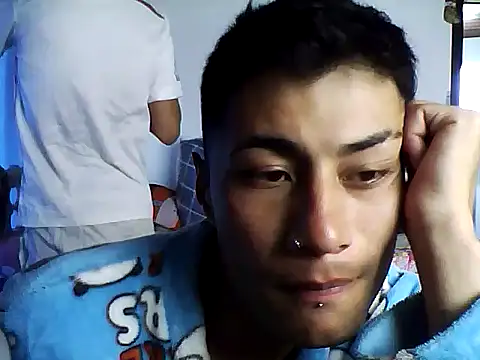 Snapshot of 1418edwar chatting on January 22, 2025, 4:44 pm 1418edwar online show from January 22, 2025, 4:44 pm