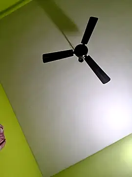 Shashi 9896 online show from November 25, 2025, 5:35 pm