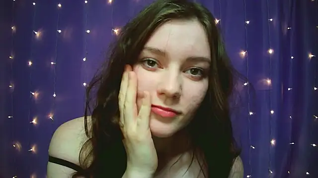 Snapshot of Lana__Cute_ chatting on November 29, 2025, 1:22 pm Lana Cute online show from November 29, 2025, 1:22 pm