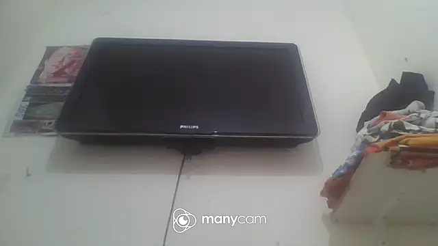 lunaxxxtreme online show from February 25, 2025, 10:26 am