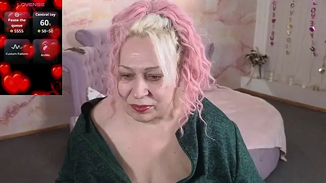 Penelope Pinky online show from March 9, 2026, 10:08 am