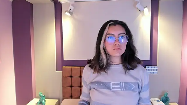 mila mendoza online show from March 15, 2025, 11:51 am