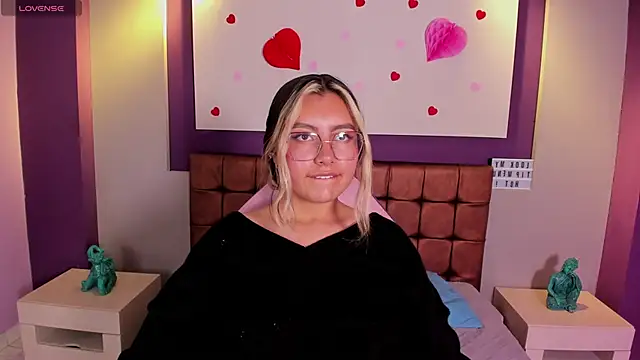 mila mendoza online show from February 8, 2025, 3:00 pm