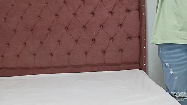 Snapshot of lau_hotfox chatting on March 11, 2025, 1:26 am lau hotfox online show from March 11, 2025, 1:26 am