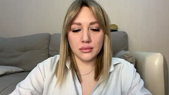 VickyLove047 online show from March 21, 2026, 6:25 am