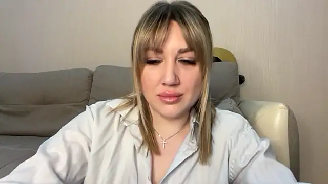 VickyLove047 online show from April 19, 2026, 7:20 am