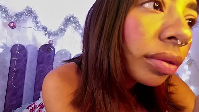 anais tgn online show from December 2, 2025, 12:18 pm