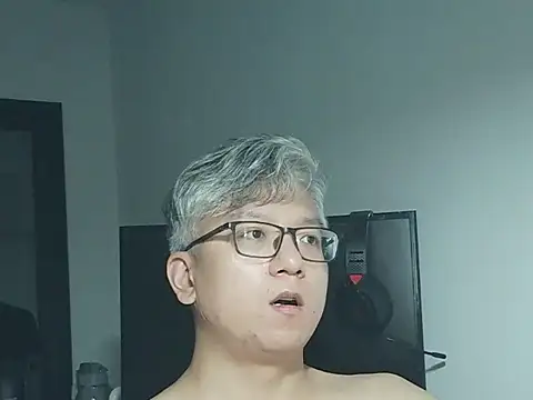 leoUSIR online show from September 23, 2025, 5:20 pm