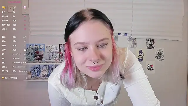 Snapshot of tender_kiitty chatting on November 18, 2025, 3:59 pm tender kiitty online show from November 18, 2025, 3:59 pm