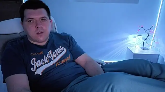 Snapshot of JasonJacks chatting on May 5, 2026, 1:52 am JasonJacks online show from May 5, 2026, 1:52 am