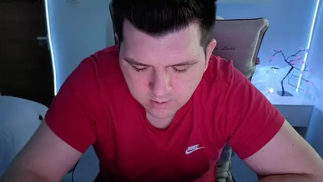 Snapshot of JasonJacks chatting on May 3, 2026, 5:23 am JasonJacks online show from May 3, 2026, 5:23 am