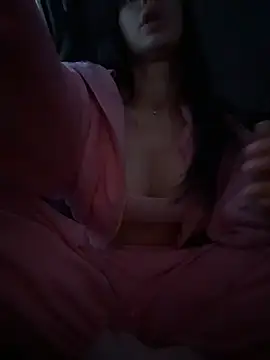 Snapshot of JulliaVegas chatting on February 1, 2026, 1:59 am JulliaVegas online show from February 1, 2026, 1:59 am