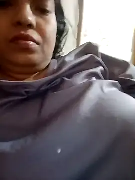 Snapshot of sunita-doll chatting on February 3, 2026, 10:31 am sunita-doll online show from February 3, 2026, 10:31 am