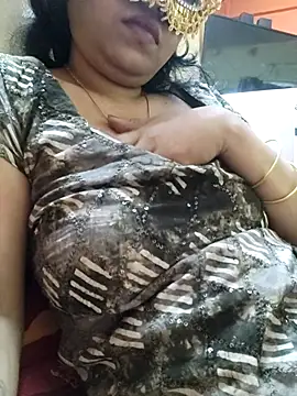 Snapshot of sunita-doll chatting on March 10, 2025, 6:05 am sunita-doll online show from March 10, 2025, 6:05 am