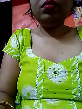 Snapshot of sunita-doll chatting on January 8, 2026, 1:33 am sunita-doll online show from January 8, 2026, 1:33 am