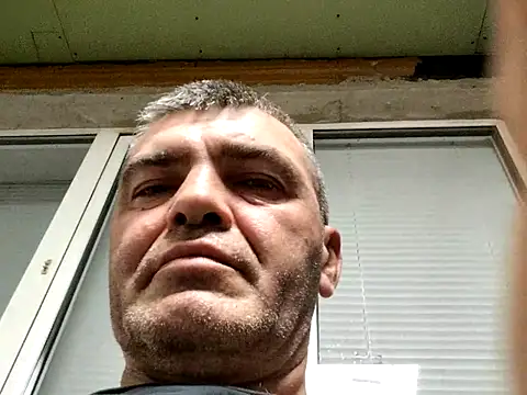 narcismarcu11 online show from November 12, 2025, 6:12 pm