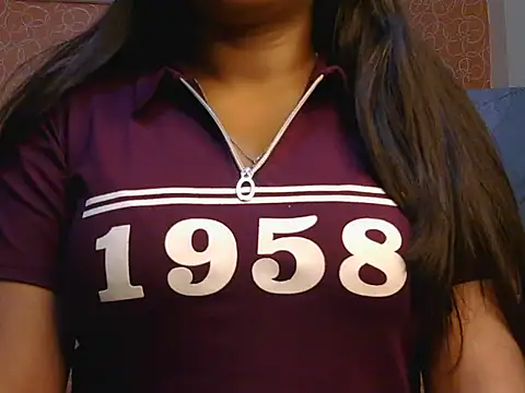 hot  surbhi online show from March 27, 2026, 1:56 pm