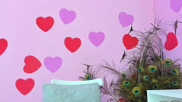 Snapshot of miss--flora chatting on March 13, 2025, 6:23 pm miss--flora online show from March 13, 2025, 6:23 pm