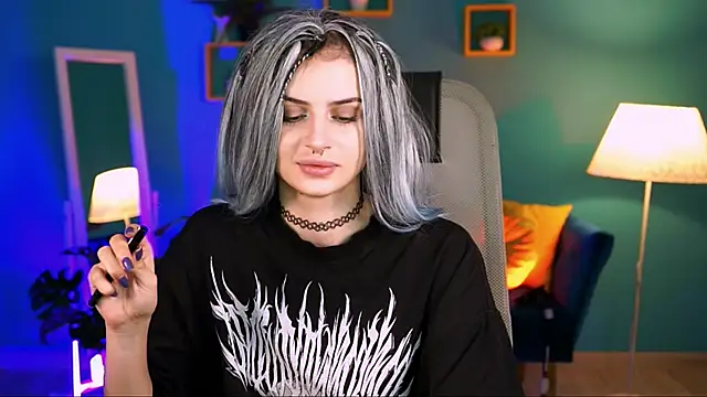 JadeCastle  online show from November 15, 2025, 3:32 am