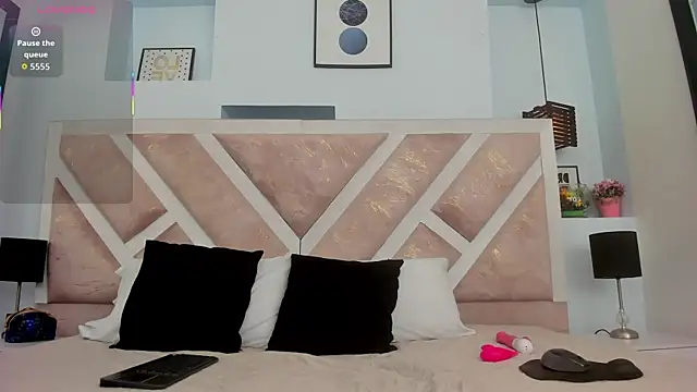 hotmature1 online show from March 22, 2026, 11:01 am